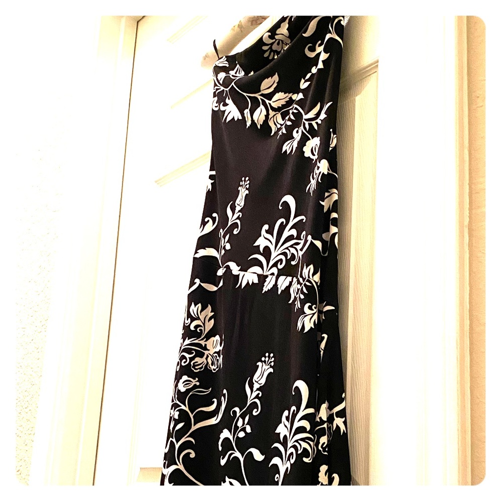 Dress, Strapless, Sexy Date Night, Black and White, MIDI Length, Stretch,